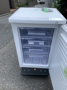 SHARP(シャープ)86L 1ドア冷凍庫 FJ-HS9X-W 2020年製