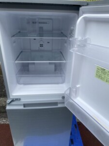 SHARP(シャープ)152L 2ドア冷蔵庫 SJ-D15G-S 2021年製