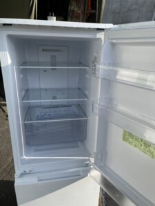 SHARP(シャープ)179L 2ドア冷蔵庫 SJ-D18G-W 2021年製