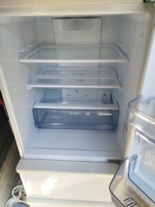 AQUA(アクア)272L 3ドア冷蔵庫 AQR-27G2(W) 2019年製