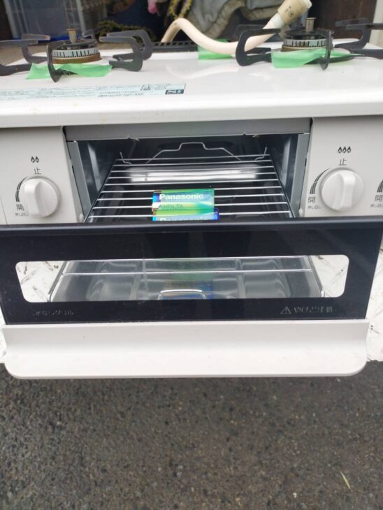 板橋区へ出張で訪問し、[パロマガスコンロ][東芝洗濯機][エディオン