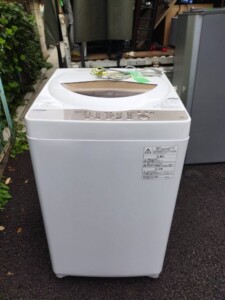 TOSHIBA(東芝)5.0㎏ 全自動電気洗濯機 AW-5G8 2020年製