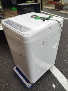 Panasonic(パナソニック)6.0㎏ 全自動電気洗濯機 NA-F60B13 2020年製