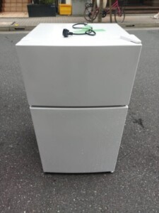 MAXZEN(マクスゼン)87L 2ドア冷蔵庫 JR087ML01WH 2021年製