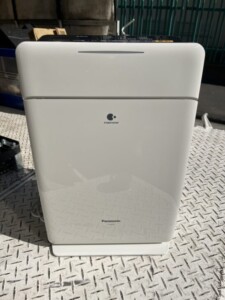 Panasonic(パナソニック)加湿空気清浄機 F-VXF45 2011年製