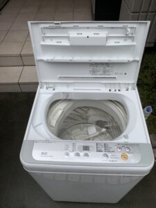 Panasonic(パナソニック)5.0㎏ 全自動洗濯機 NA-F50B10 2017年製