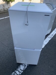 SHARP(シャープ)152L 2ドア冷蔵庫 SJ-D15G-W 2020年製