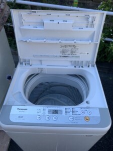 Panasonic(パナソニック)5.0㎏ 全自動電気洗濯機 NA-F50B11 2018年製