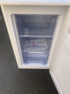 IRIS OHYAMA(アイリスオーヤマ)1ドア冷凍庫 IUSD-6A-W 2020年製