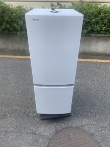 TOSHIBA(東芝)153L 2ドア冷蔵庫 GR-S15BS(W) 2021年製
