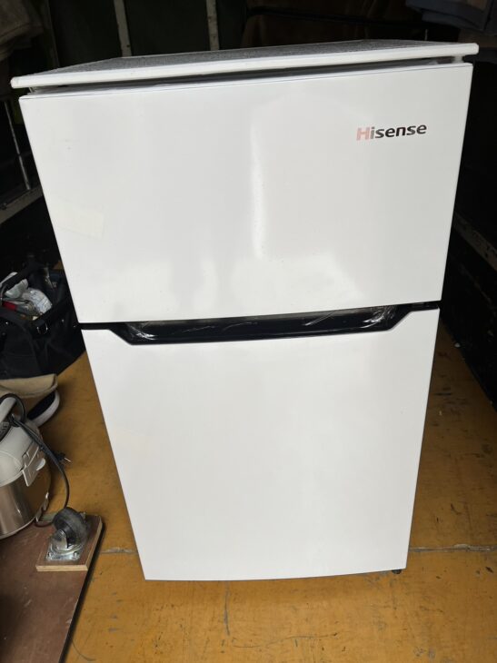 Hisense（ハイセンス）93L 2ドア冷蔵庫 HR-B95A 2020年製