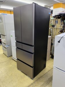 HITACHI(日立)567L 6ドア冷蔵庫 R-KWC57R(H) 2022年製