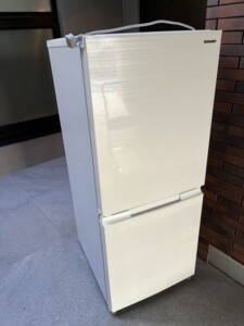 SHARP(シャープ)152L 2ドア冷蔵庫 SJ-D15G-W 2021年製