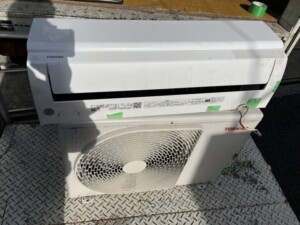 TOSHIBA(東芝)2.8kW ルームエアコン RAS-2811TM(W) 2021年製