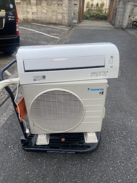 DAIKIN（ダイキン）2.2kW ルームエアコン AN22XEBKS-W 2020年製