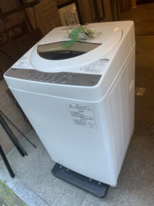 TOSHIBA(東芝)5.0㎏ 全自動電気洗濯機 AW-5G8 2020年製