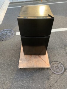 IRIS OHYAMA(アイリスオーヤマ)87L 2ドア冷蔵庫 PRC-B092D-B 2021年製