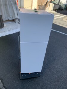 maxzen(マクスゼン)138L 2ドア冷蔵庫 JR138ML01WH 2020年製