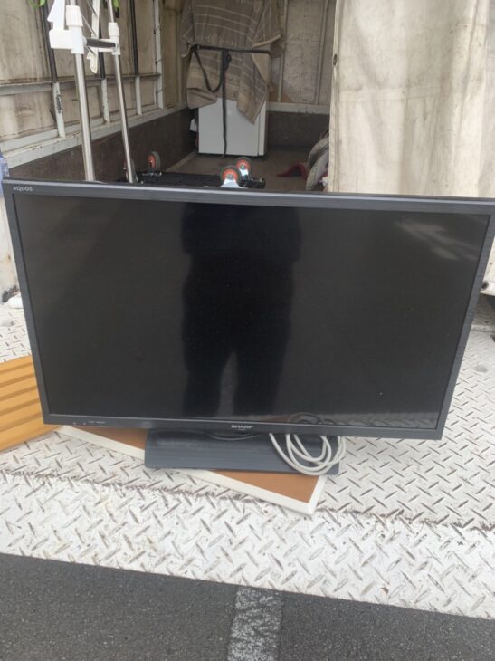 SHARP（シャープ）32型液晶テレビ LC-32H11 2014年製