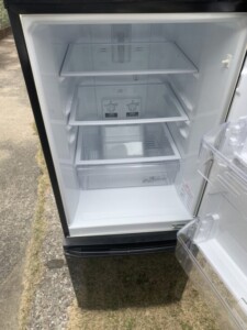 MITSUBISHI(三菱)146L 2ドア冷蔵庫 MR-P15D-B 2019年製