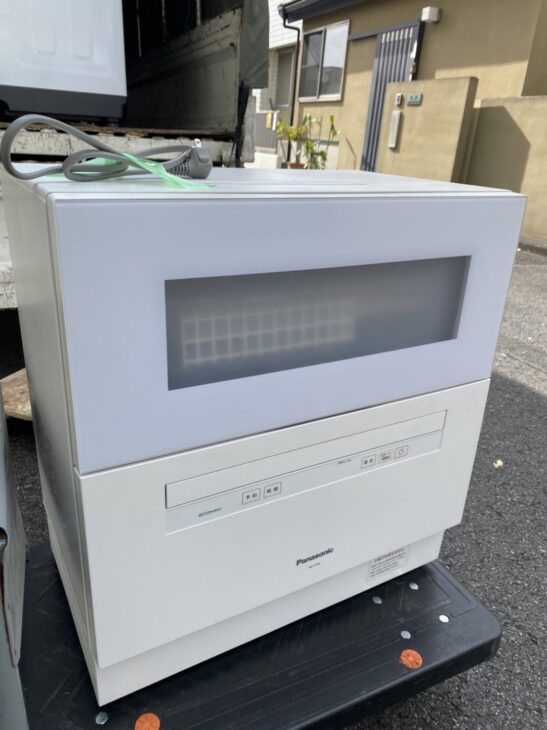 Panasonic（パナソニック）食器洗い乾燥機 NP-TH2 2019年製