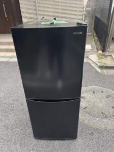 IRIS OHYAMA(アイリスオーヤマ)142L 2ドア冷蔵庫 IRSD-14A-B 2019年製