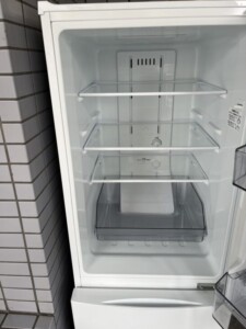 TOSHIBA(東芝)153L 2ドア冷蔵庫 GR-S15BS(W) 2021年製