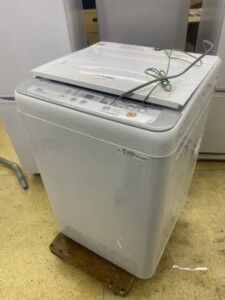 Panasonic(パナソニック)5.0㎏ 全自動電気洗濯機 NA-F50B10 2017年製