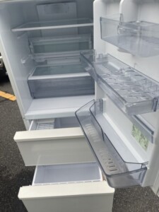 AQUA(アクア)272L 3ドア冷蔵庫 AQR-27H(W) 2019年製