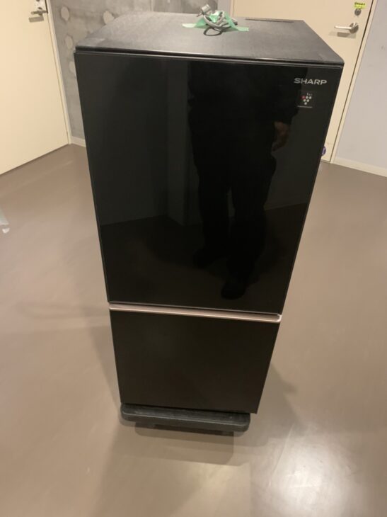 SHARP（シャープ）137L 2ドア冷蔵庫 SJ-GD14E-B 2019年製