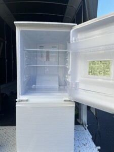 SHARP(シャープ)137L 2ドア冷蔵庫 SJ-D14F-W 2020年製