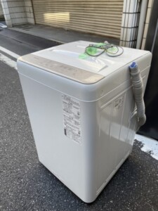 Panasonic(パナソニック)6.0㎏ 全自動電気洗濯機 NA-F60B15 2022年製