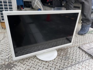 SHARP(シャープ)24型液晶テレビ 2T-C24AD 2019年製