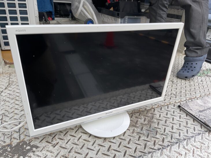 中野区のお客様】シャープ 24型液晶テレビ 2T-C24AD 2019年製 出張査定