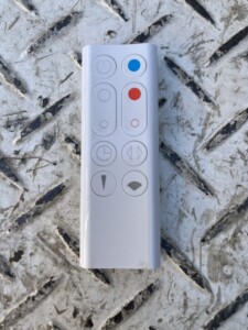 dyson(ダイソン)Hot+Cool ファンヒーター ホワイト AM09 2020年製