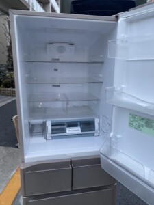 HITACHI(日立)401L 5ドア冷蔵庫 R-S4000G(XN) 2017年製