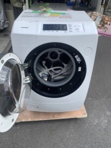 TOSHIBA(東芝)9.0㎏ ドラム式洗濯乾燥機 TW-95G7L 2018年製