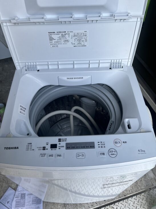 足立区伊興のお客様 エアコン（日立）、洗濯機（東芝）無料でお