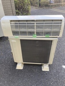 DAIKIN(ダイキン)2.2kW ルームエアコン AN22UEBKS-W 2017年製