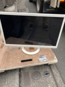 SHARP(シャープ)24型液晶テレビ LC-24K40 2017年製