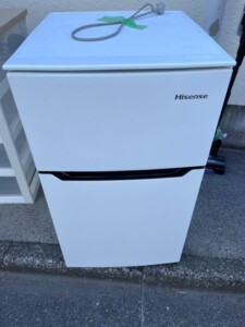 Hisense(ハイセンス)93L 2ドア冷蔵庫 HR-B95A 2019年製