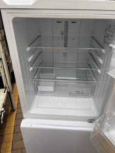 Hisense(ハイセンス)134L 2ドア冷蔵庫 HR-G13B-W 2020年製