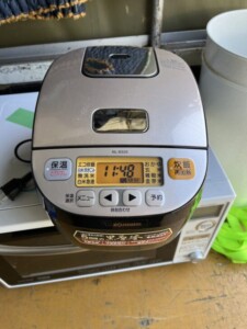 ZOJIRUSHI(象印)マイコン炊飯ジャー NL-BS05 2016年製