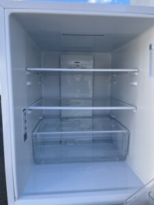 Hisense(ハイセンス)282L 3ドア冷蔵庫 HR-D2801W 2020年製