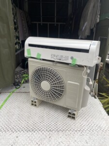 HITACHI(日立)2.2kW ルームエアコン RAS-AC22K(W) 2020年製