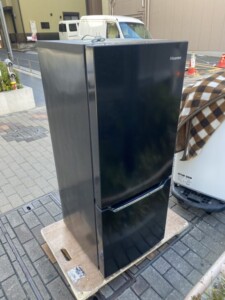 Hisense(ハイセンス)150L 2ドア冷蔵庫 HR-D15CB 2020年製