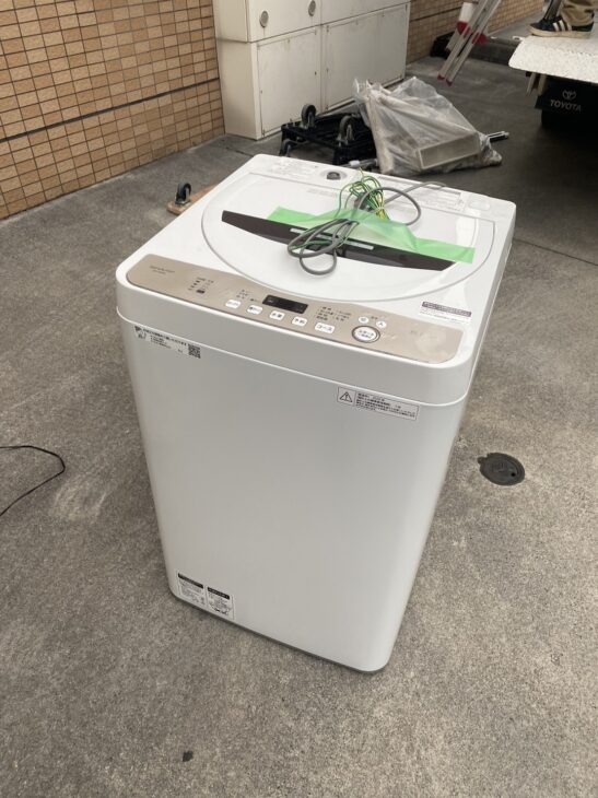 シャープ 2ドア冷蔵庫 SJ-PD28F-T 280L 2020年製   動作確認済み【こちらは店舗です。浜村鹿野温泉ICから3分 買取本舗 宮本リサイクル 営業時間9～19時 定休日水曜のみ←連絡できませんm(_ _)m】 冷蔵庫 プラズマクラスター冷蔵庫 ブラウン系 SJ-PD28F-T [280L /2ドア
