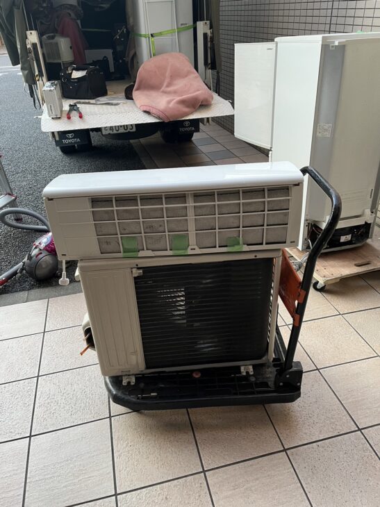 Panasonic エアコン CS-222DJR、SHARP 冷蔵庫 SJ-D14Eなど 出張 Panasonic エアコン CS-222DJR、SHARP 冷蔵庫 SJ-D14Eなど 出張