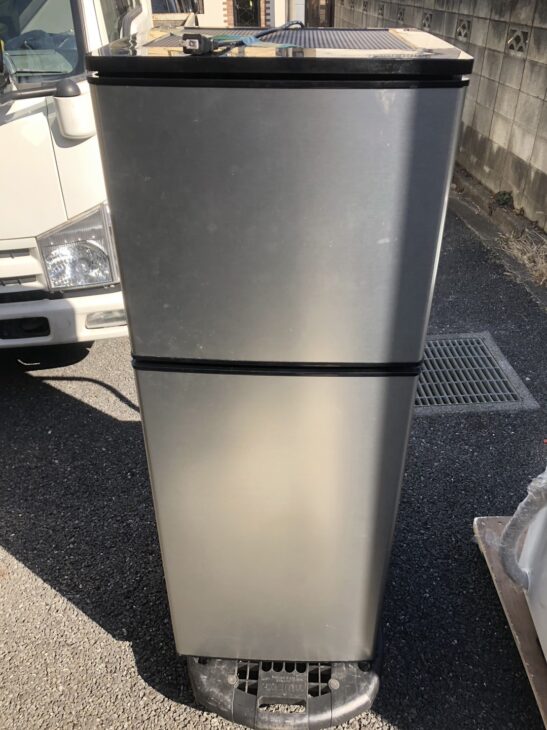 NO130❗️福岡市内配送無料 アズマ 冷蔵庫 136L 2ドア MR-ST136A