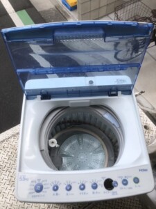 Haier(ハイアール)5.5㎏ 全自動洗濯機 JW-C55CK 2017年製